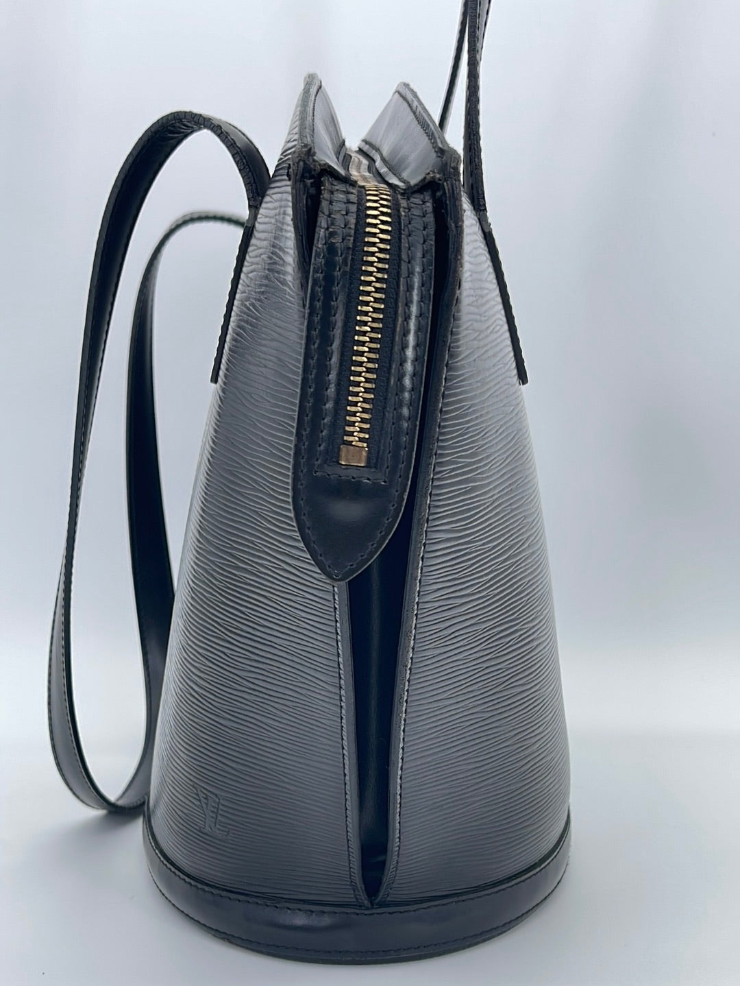 Louis Vuitton Black Epi Leather Clutch – The Don's Luxury Goods