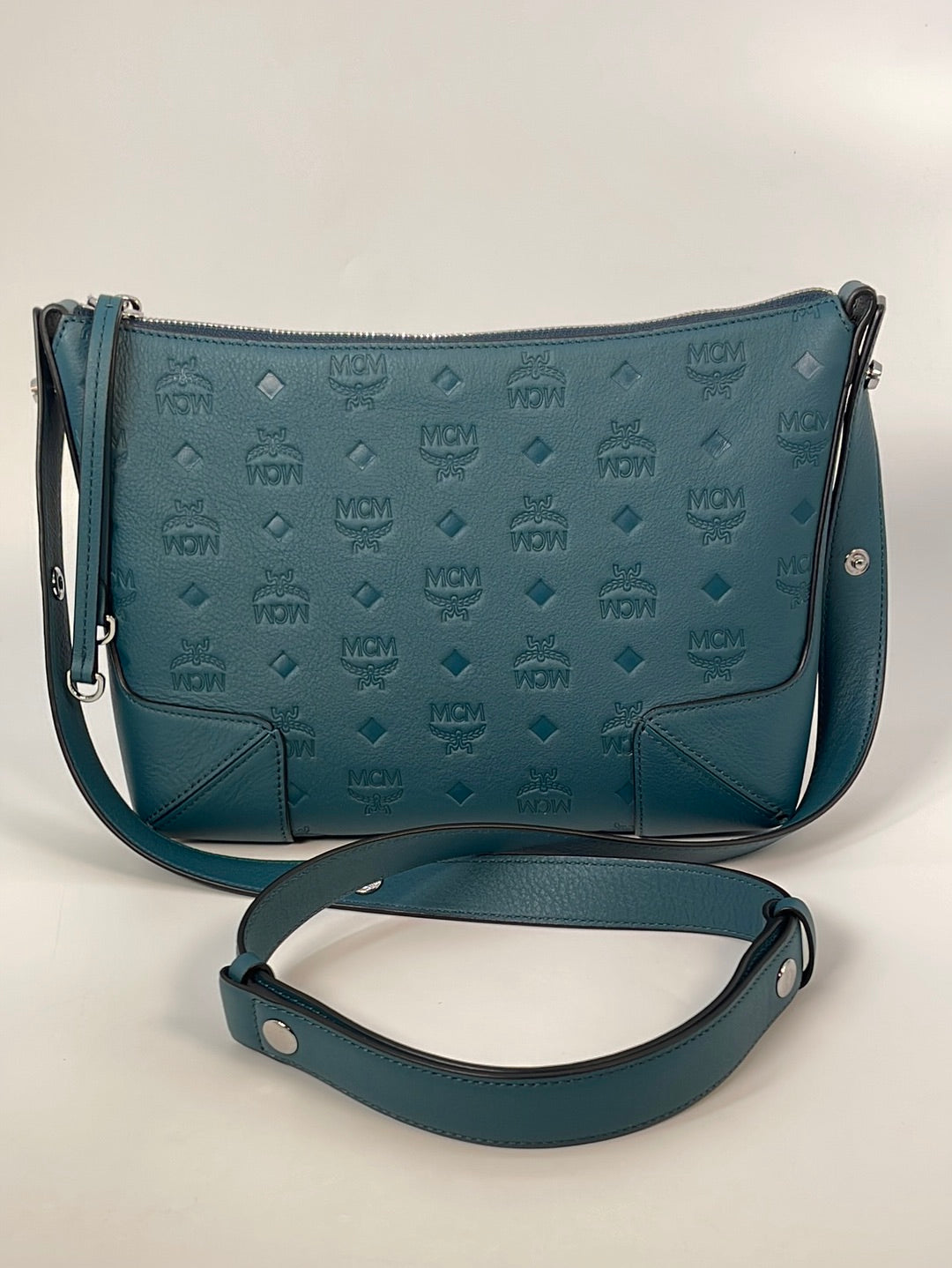 MCM Camel Leather Shoulder Bag (Pre-Owned) - ShopStyle