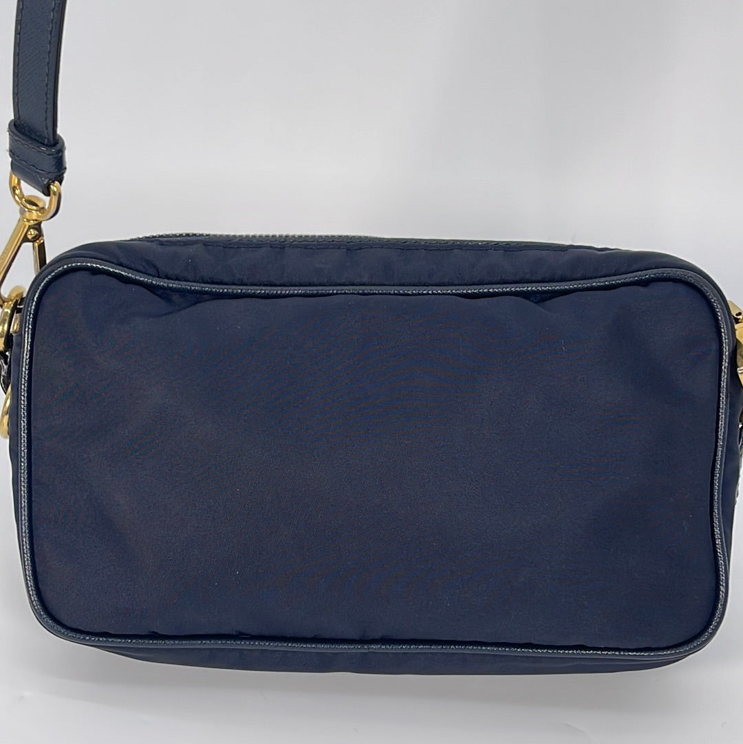 Preloved Prada Navy Blue Nylon Camara Bag 164 021523 – KimmieBBags LLC
