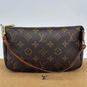 PRELOVED Louis Vuitton Monogram Accessories Pochette Bag SD0081 041923 –  KimmieBBags LLC