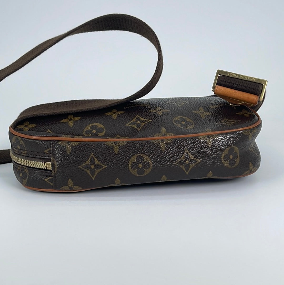Authentic Louis Vuitton Monogram Pochette Gange Waist Body Bag LV 9232E