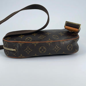 Authentic LOUIS VUITTON Pochette Gange Monogram Crossbody Shoulder Bag VG