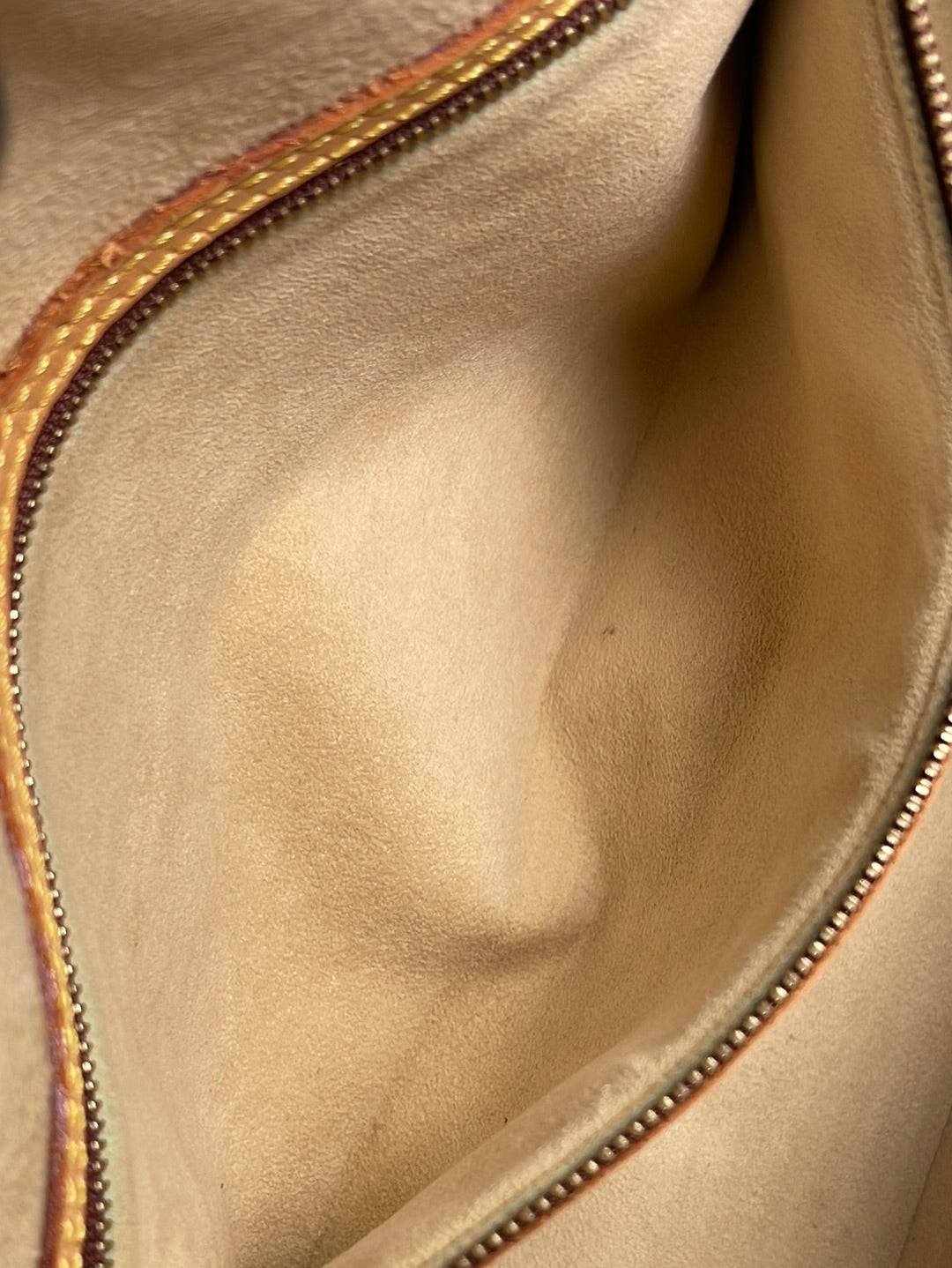 LOUIS VUITTON Monogram Jeune Fille GM Shoulder Bag Vintage M51225 LV Auth  35263 Cloth ref.770916 - Joli Closet