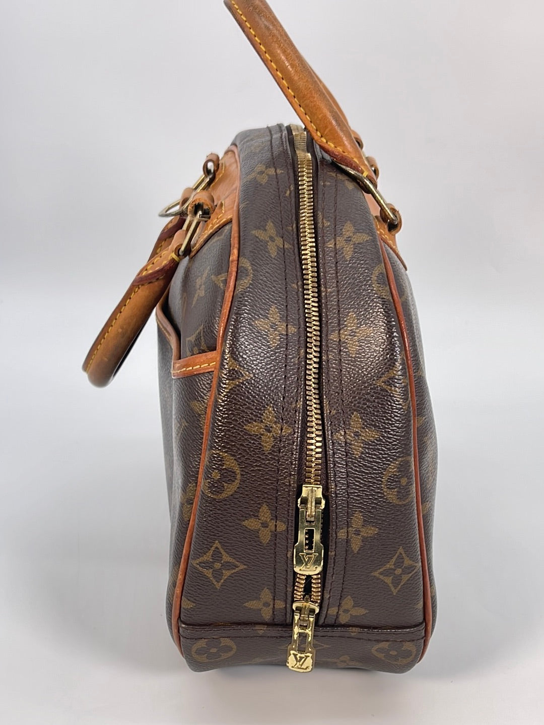 Louis Vuitton Monogram Trouville Handbag – The Don's Luxury Goods
