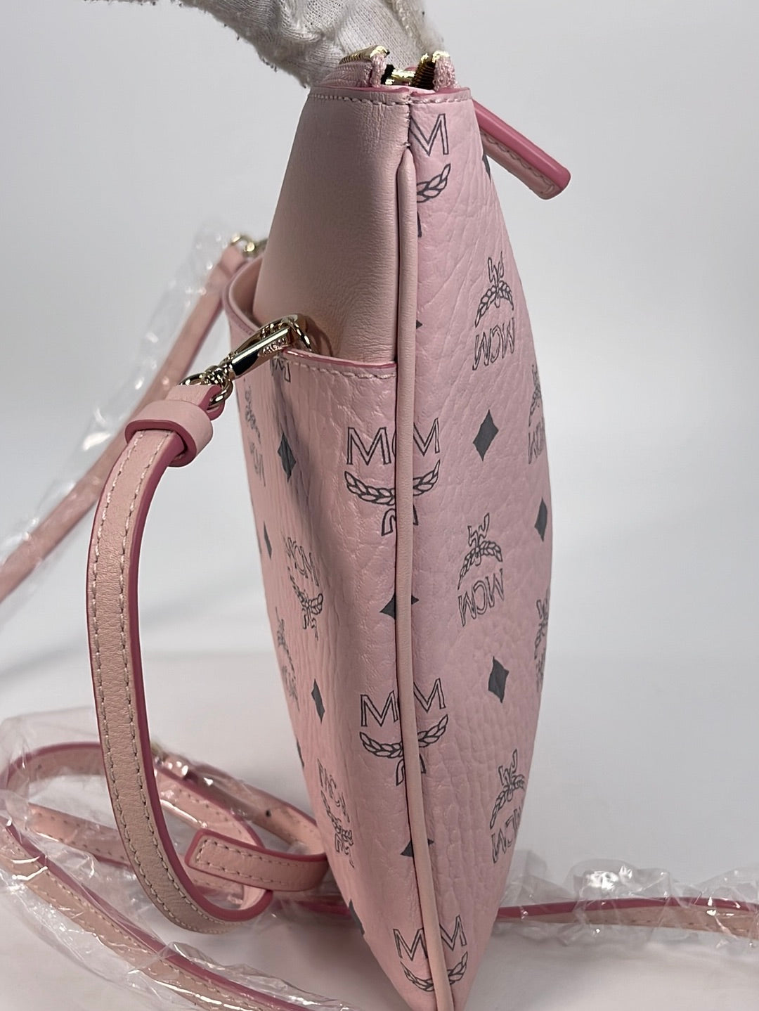 Cloth crossbody bag MCM Pink in Cloth - 26188884