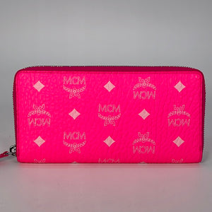 Preloved MCM Wallet Pink . Kelengkapan: wallet only Price: 900.000